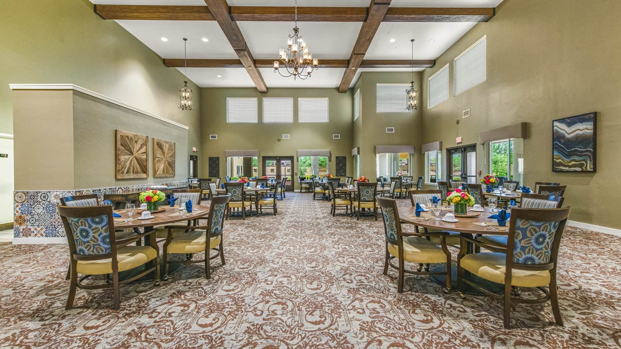 The dining area at The Watermark at Continental Ranch.