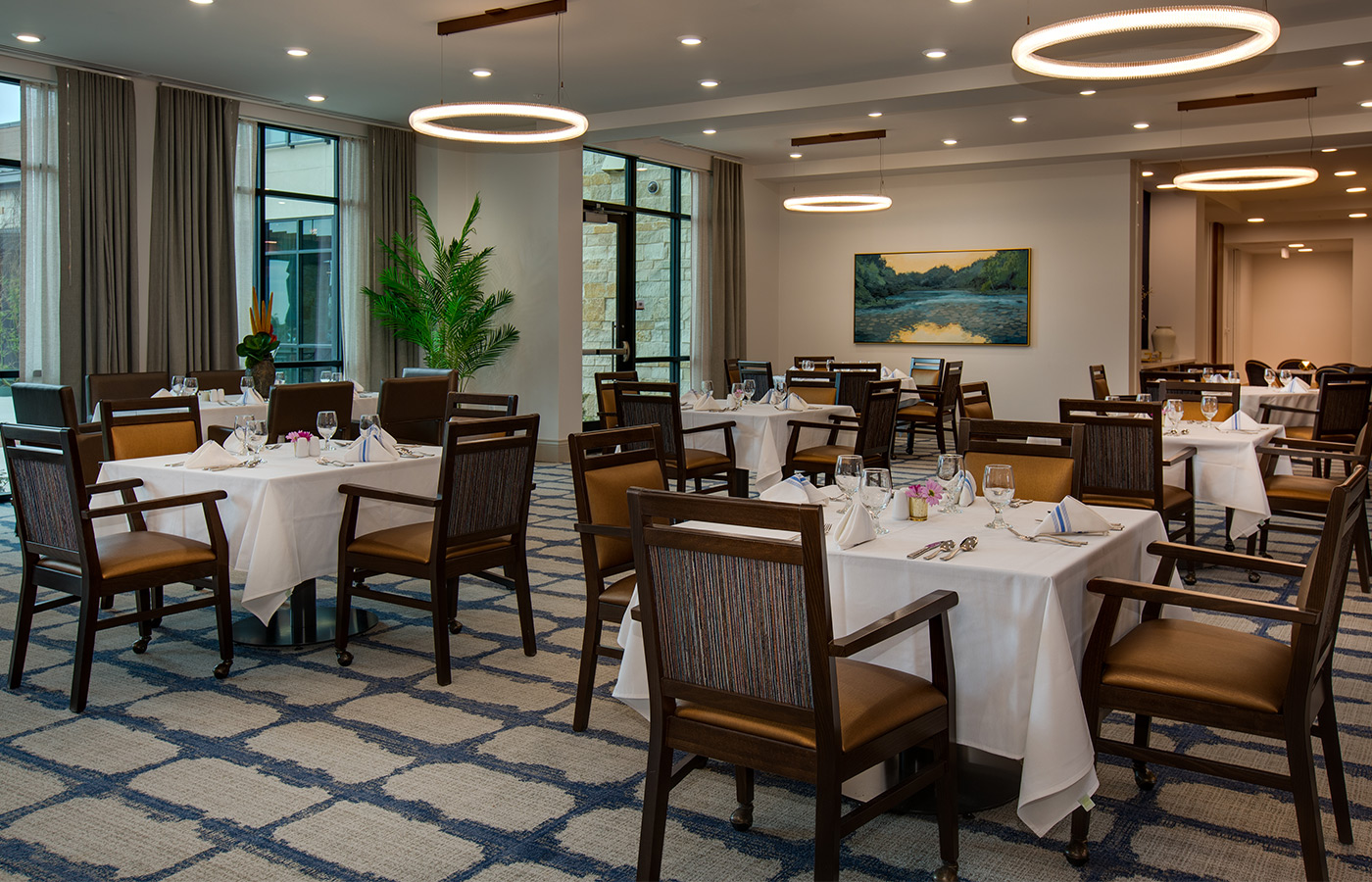 A formal dining room ready for service.