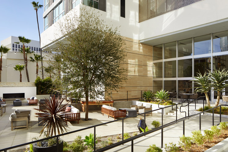 An outside patio area at The Watermark at Westwood Village.