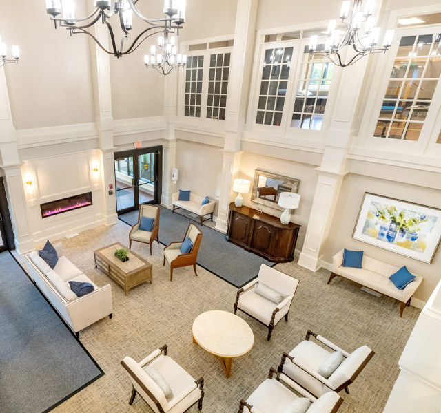 The lobby at The Fountains at Crystal Lake.